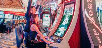 Expert Tips on Playing Slot Machines – Maximize Wins at No1Jili